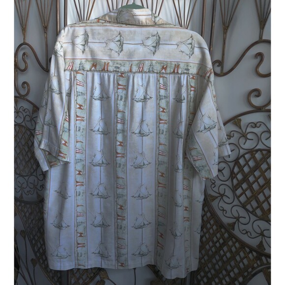 Earthbound Mens Button Up Short Sleeve Shirt Sailboat Print‎ Cream Size Large - Picture 4 of 10